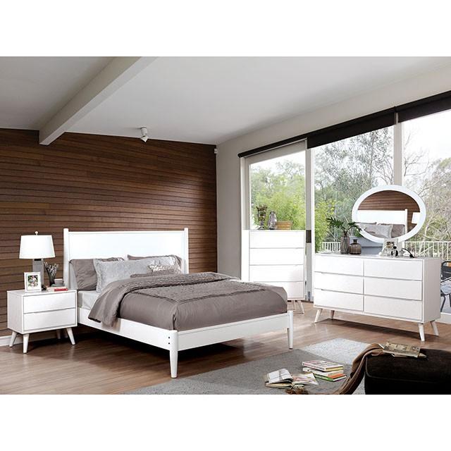 LENNART II White E.King Bed